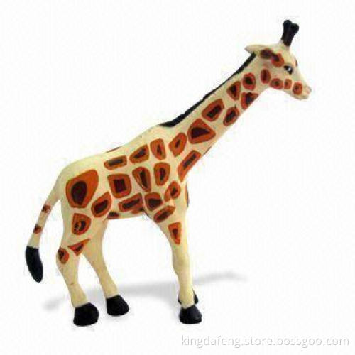 Small Plastic Giraffe Shaped Craft, Suitable for Use as Children's Toy or Display Unit